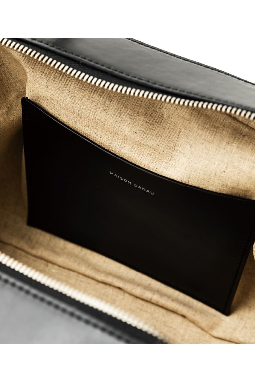 【メゾンカナウ/MAISON CANAU】のSMOOTH BOX-BOSTON(S) 人気、トレンドファッション・服の通販 founy(ファニー) 　ファッション　Fashion　レディースファッション　Fashion for Women　バッグ　Bags　なめらか　Smooth, Silky Texture　アクリル　Acrylic Material　イタリア　Italy　インナー　Innerwear　エレガント 上品　Elegant　コーティング　Coating, Coated Finish　スタイリッシュ　Stylish, Fashionable　フォーマル　Formal, Dressy　財布　Wallet, Purse　other-8|ID: prp329100004290142 ipo3291000000032798713