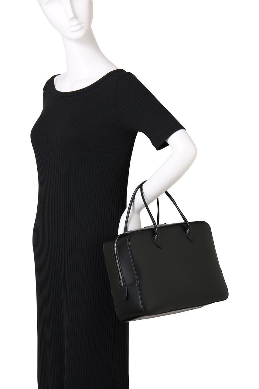 【メゾンカナウ/MAISON CANAU】のSMOOTH BOX-BOSTON(L) 人気、トレンドファッション・服の通販 founy(ファニー) 　ファッション　Fashion　レディースファッション　Fashion for Women　バッグ　Bags　なめらか　Smooth, Silky Texture　アクリル　Acrylic Material　イタリア　Italy　インナー　Innerwear　エレガント 上品　Elegant　コーティング　Coating, Coated Finish　スリッパ　Slippers, Room Shoes　ボストン　Boston　ボストンバッグ　Boston Bag, Retro Bag　ポーチ　Pouch, Small Case　傘　Umbrella, Parasol　other-3|ID: prp329100004290144 ipo3291000000032789014