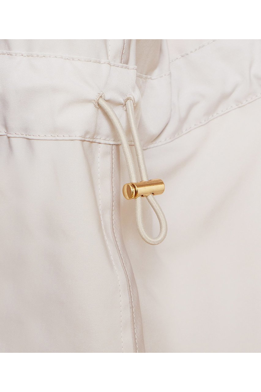 【アナイ/ANAYI】のブライトツイルライナー付きモッズコート 人気、トレンドファッション・服の通販 founy(ファニー) 　ファッション　Fashion　レディースファッション　Fashion for Women　アウター　Coat / Outerwear Collection　コート・ロングコート・ピーコート　Long Coats, Peacoats & More　モッズコート・ミリタリー風アウター　Mods & Field Coats　キルティング　Quilted, Quilting　キルト　Quilt, Quilted Fabric　ギャザー　Gathered, Ruffled　シェイプ　Shape, Slim Fit　スタンド　Stand Collar, Upright Stand　スリーブ　Sleeve, Long Sleeve / Short Sleeve　フロント　Front, Front Design　モッズコート　Mods Coat, Military Parka　ライナー　Liner, Inner Layer　ロング　Long, Long-Length　おすすめ　Recommended / Our Picks　other-7|ID: prp329100004293821 ipo3291000000036171878