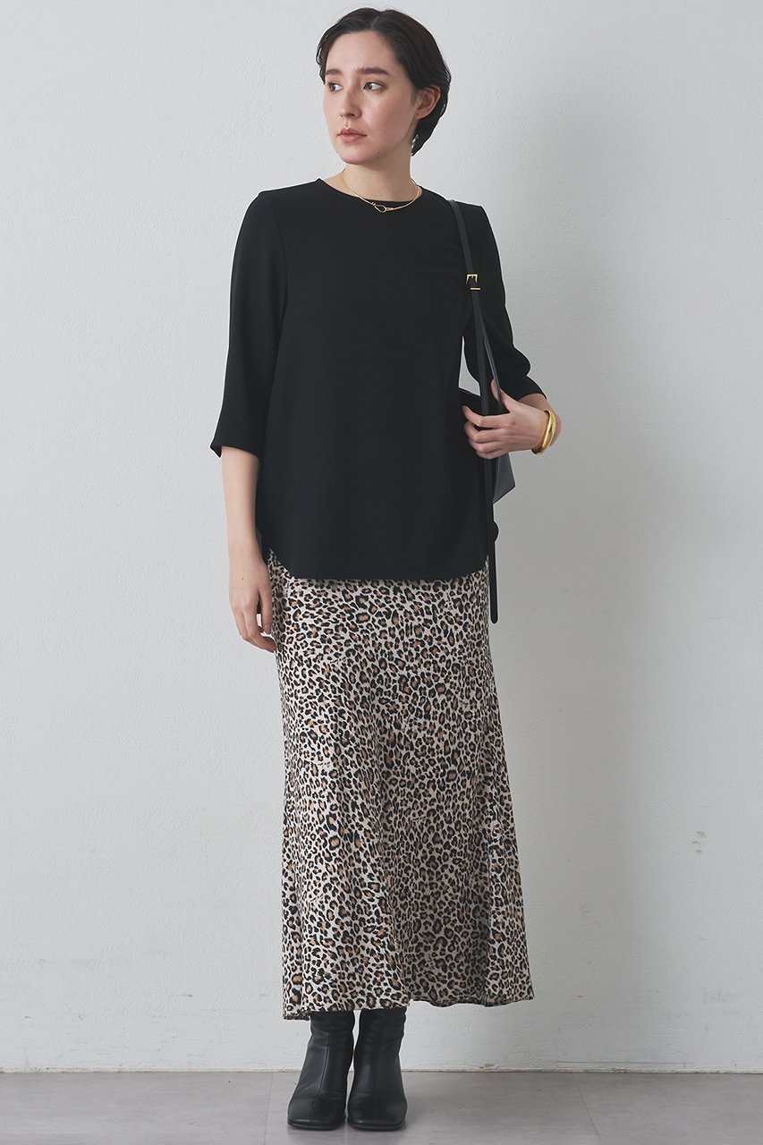 【ウィムガゼット/Whim Gazette】のバックサテンプルオーバー 人気、トレンドファッション・服の通販 founy(ファニー) 　ファッション　Fashion　レディースファッション　Fashion for Women　トップス・カットソー　Cut & Sew Tops　シャツ・ブラウス・オフィスカジュアル　Elegant Blouses & Button-Ups　カジュアルプルオーバー・ニットトップス　Pullovers & Knit Tops / Casual Pullovers　バッグ　Bags　おすすめ　Recommended / Our Picks　シンプル　Simple, Minimal　スリーブ　Sleeve, Long Sleeve / Short Sleeve　セットアップ　Set-Up, Coordinated Outfit　ロング　Long, Long-Length　エレガント 上品　Elegant　other-6|ID: prp329100004293824 ipo3291000000032875243