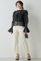 【ウィムガゼット/Whim Gazette】のストレッチサテンフレアパンツ 人気、トレンドファッション・服の通販 founy(ファニー) ファッション Fashion レディースファッション Fashion for Women パンツ Pants & Trousers おすすめ Recommended / Our Picks エレガント 上品 Elegant オケージョン Occasion Wear サテン Satin, Glossy Fabric ストレッチ Stretch, Stretchy Fabric スマート Smart, Elegant セットアップ Set-Up, Coordinated Outfit センター Center, Center Line フレア Flare, Flared |ID:prp329100004293827
