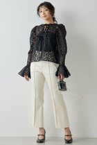 【ウィムガゼット/Whim Gazette】のストレッチサテンフレアパンツ 人気、トレンドファッション・服の通販 founy(ファニー) ファッション Fashion レディースファッション Fashion for Women パンツ Pants & Trousers おすすめ Recommended / Our Picks エレガント 上品 Elegant オケージョン Occasion Wear サテン Satin, Glossy Fabric ストレッチ Stretch, Stretchy Fabric スマート Smart, Elegant セットアップ Set-Up, Coordinated Outfit センター Center, Center Line フレア Flare, Flared thumbnail ベージュ|ID: prp329100004293827 ipo3291000000032940987