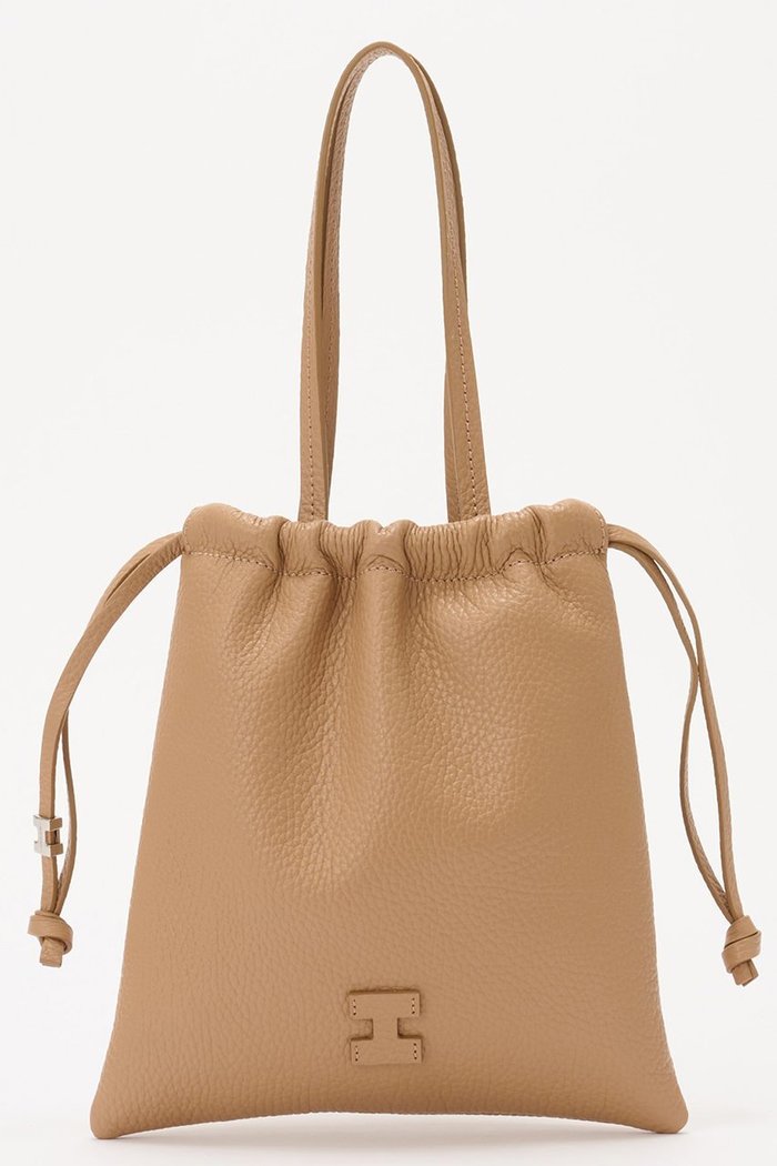 【イアクッチ/IACUCCI】のグラネッロ 2WAYTOTE CERVO インテリア・キッズ・メンズ・レディースファッション・服の通販 founy(ファニー) https://founy.com/ ファッション Fashion レディースファッション Fashion for Women バッグ Bags コンパクト Compact, Small Size 巾着 Drawstring Bag, Kinchaku フロント Front, Front Design ポーチ Pouch, Small Case メタル Metal, Metal Parts リップ Lip, Lip Motif ワンポイント One Point, Statement Accent |ID: prp329100004300156 ipo3291000000036371261