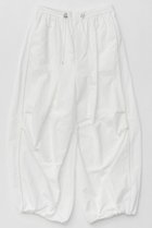 【メゾンスペシャル/MAISON SPECIAL】のColor Piping Parachute Pants/カラーパイピングパラシュートパンツ WHT(ホワイト)|ID:prp329100004305577