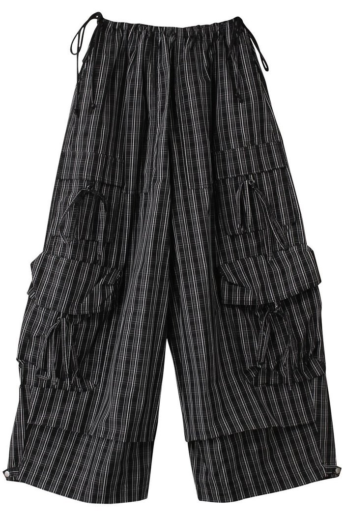 【メゾンスペシャル/MAISON SPECIAL】のRibbon Design Cargo Pants/リボンカーゴパンツ インテリア・キッズ・メンズ・レディースファッション・服の通販 founy(ファニー) https://founy.com/ ファッション Fashion レディースファッション Fashion for Women パンツ Pants & Trousers カーゴパンツ Cargo Pants, Utility Pants ストライプ Stripe, Striped Pattern セットアップ Set-Up, Coordinated Outfit タフタ Taffeta, Structured Fabric チェック Check, Plaid, Tartan ポケット Pocket, Pocket Detail リボン Ribbon, Bow |ID: prp329100004305578 ipo3291000000032911269