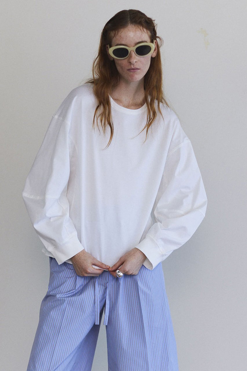 【メゾンスペシャル/MAISON SPECIAL】のCocoon Sleeve Long Sleeve T-shirt/コクーンスリーブロンTEE 人気、トレンドファッション・服の通販 founy(ファニー) 　ファッション　Fashion　レディースファッション　Fashion for Women　トップス・カットソー　Cut & Sew Tops　シャツ・ブラウス・オフィスカジュアル　Elegant Blouses & Button-Ups　ロングTシャツ・Tシャツ　Longline T-Shirts & Tees　カットソー・ベーシックTシャツ　Cut-and-Sewn Tops / Stretch Tees & Basics　シンプル　Simple, Minimal　スリーブ　Sleeve, Long Sleeve / Short Sleeve　デニム　Denim, Jeans Material　トレンド　Trend, Trending Now　リラックス　Relax, Relaxed Fit　ロング　Long, Long-Length　other-7|ID: prp329100004305579 ipo3291000000032888936