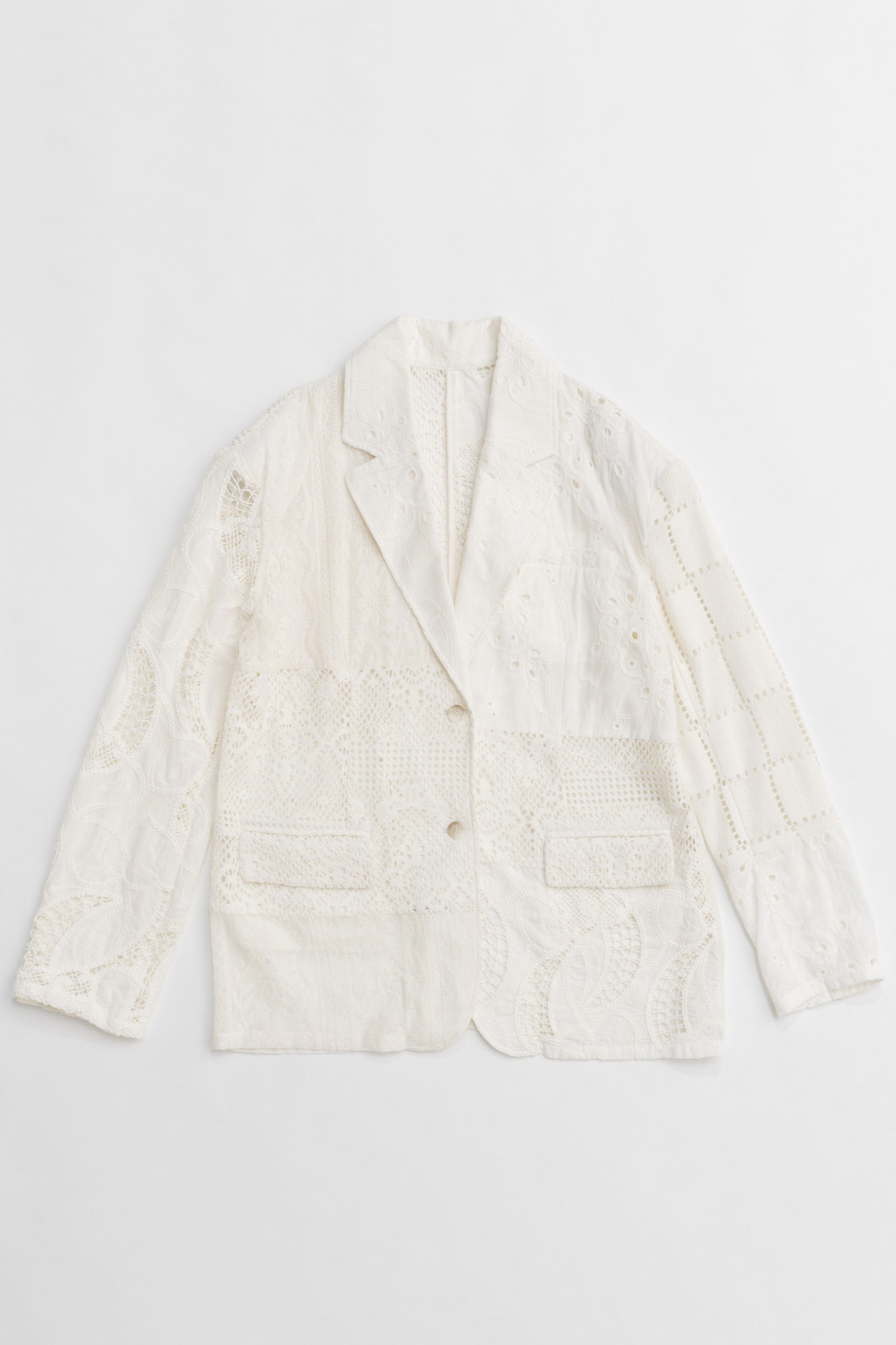 【メゾンスペシャル/MAISON SPECIAL】のLace Fabric Docking Jacket/レースドッキングジャケット インテリア・キッズ・メンズ・レディースファッション・服の通販 founy(ファニー) 　ファッション　Fashion　レディースファッション　WOMEN　アウター　Coat Outerwear　ジャケット　Jackets　春　Spring　シンプル　Simple　ジャケット　Jacket　セットアップ　Set Up　タートルネック　Turtleneck　ドッキング　Docking　レース　Race　A/W・秋冬　Aw・Autumn/Winter・Fw・Fall-Winter　S/S・春夏　Ss・Spring/Summer　おすすめ　Recommend　夏　Summer　2025年　2025　WHT(ホワイト)|ID: prp329100004305583 ipo3291000000029853979