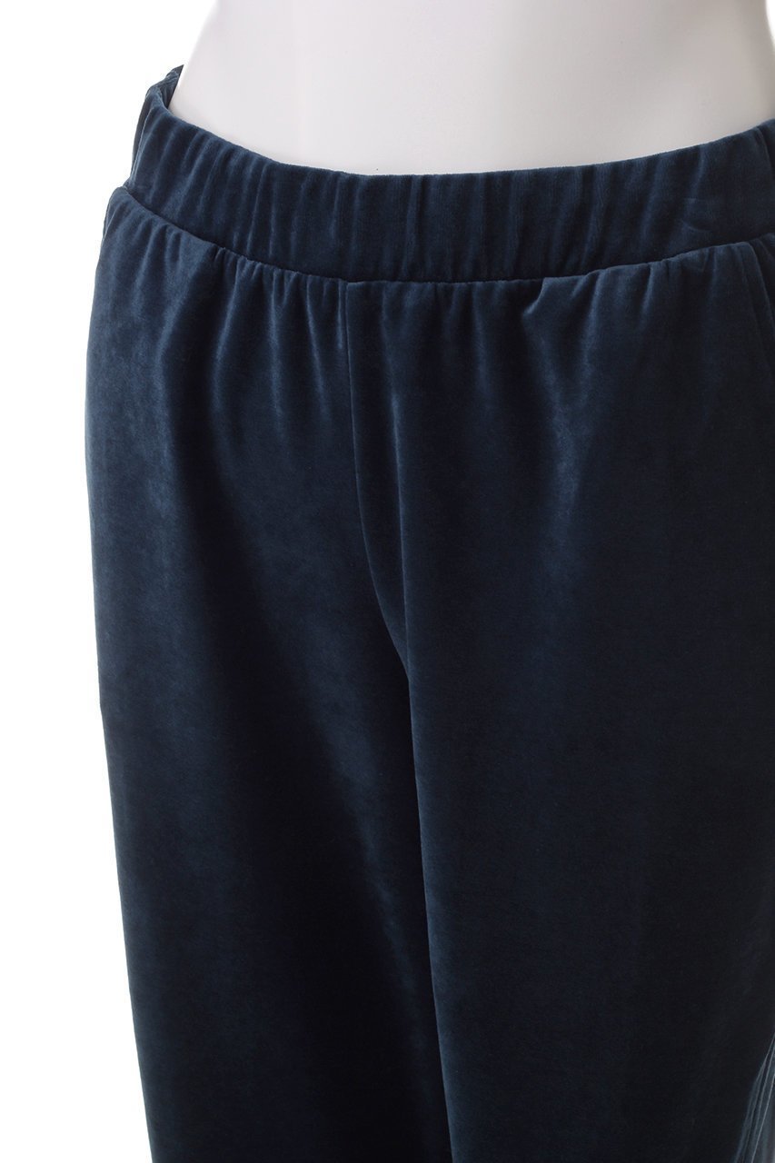 【ハンロ/HANRO】の【HANRO 140YEARS】ベロアロングパンツ 人気、トレンドファッション・服の通販 founy(ファニー) 　ファッション　Fashion　レディースファッション　Fashion for Women　パンツ　Pants & Trousers　おすすめ　Recommended / Our Picks　パジャマ　Pajamas, Sleepwear　リラックス　Relax, Relaxed Fit　エレガント 上品　Elegant　other-5|ID: prp329100004305588 ipo3291000000032835174