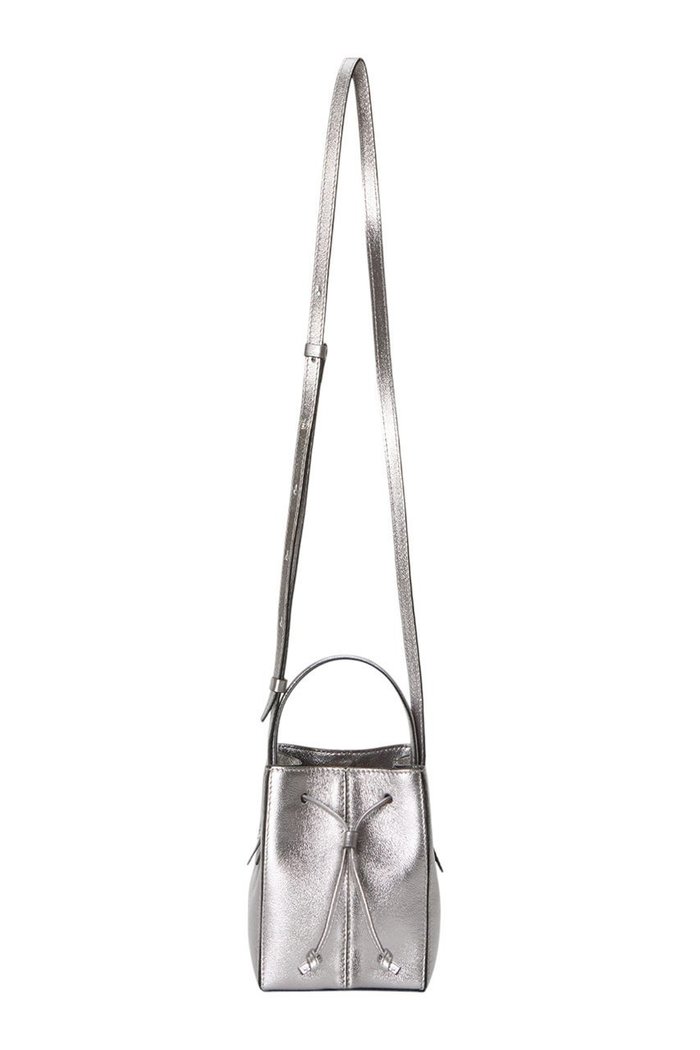 【アナイ/ANAYI】のメタリックバケットミニバッグ インテリア・キッズ・メンズ・レディースファッション・服の通販 founy(ファニー) https://founy.com/ ファッション Fashion レディースファッション Fashion for Women バッグ Bags おすすめ Recommended / Our Picks ショルダー Shoulder, Shoulder Strap フォルム Silhouette, Form エレガント 上品 Elegant 巾着 Drawstring Bag, Kinchaku |ID: prp329100004308214 ipo3291000000036106983