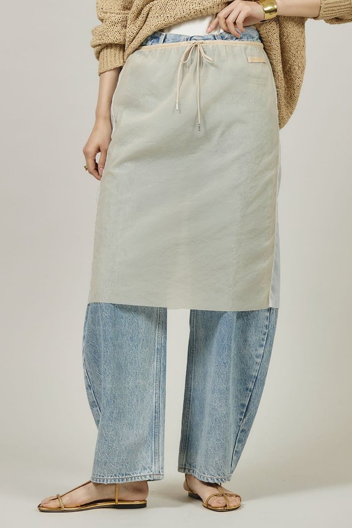 【カレンソロジー/Curensology】の〈5AWARENESS〉ナイロンシアータイトスカート インテリア・キッズ・メンズ・レディースファッション・服の通販 founy(ファニー) https://founy.com/ ファッション Fashion レディースファッション Ladies' Fashion Online スカート Skirt なめらか Smooth トレンド Trend 再入荷 Restock/Back In Stock/Re Arrival |ID: prp329100004308221 ipo3291000000032613221