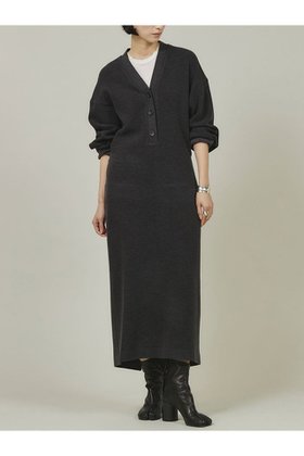 【カレンソロジー/Curensology】 ワッフルジャージワンピース人気、トレンドファッション・服の通販 founy(ファニー) ファッション Fashion レディースファッション WOMEN ワンピース Dress チュニック Tunic 2025年 2025 A/W・秋冬 Aw・Autumn/Winter・Fw・Fall-Winter S/S・春夏 Ss・Spring/Summer エレガント 上品 Elegant シンプル Simple ジャージー Jersey ストレッチ Stretch ストレート Straight スリット Slit チュニック Tunic フロント Front ミックス Mix ロング Long ワッフル Waffle 夏 Summer 春 Spring |ID:prp329100004308224