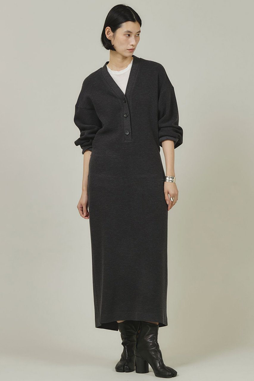 【カレンソロジー/Curensology】のワッフルジャージワンピース インテリア・キッズ・メンズ・レディースファッション・服の通販 founy(ファニー) 　ファッション　Fashion　レディースファッション　Ladies' Fashion Online　ワンピース　Dress　チュニック　Tunic　エレガント 上品　Elegant　シンプル　Simple　ジャージー　Jersey　ストレッチ　Stretch　ストレート　Straight　スリット　Slit　チュニック　Tunic　フロント　Front　ミックス　Mix　ロング　Long　ワッフル　Waffle　再入荷　Restock/Back In Stock/Re Arrival　グレー|ID: prp329100004308224 ipo3291000000032613242