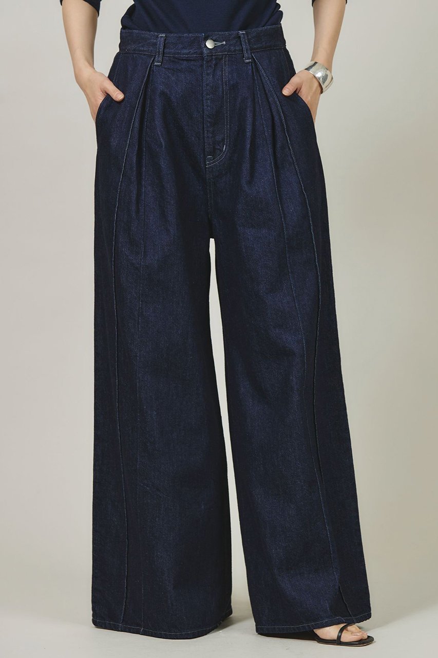 【カレンソロジー/Curensology】のタックデニムパンツ インテリア・キッズ・メンズ・レディースファッション・服の通販 founy(ファニー) 　ファッション　Fashion　レディースファッション　Fashion for Women　パンツ　Pants & Trousers　デニムパンツ・ジーンズ・美脚デニム　Denim Jeans & Pants　インディゴ　Indigo Denim　デニム　Denim, Jeans Material　ポケット　Pocket, Pocket Detail　リラックス　Relax, Relaxed Fit　ループ　Loop, Loop Knit　ワイド　Wide, Wide Fit　インディゴ|ID: prp329100004308231 ipo3291000000032613253