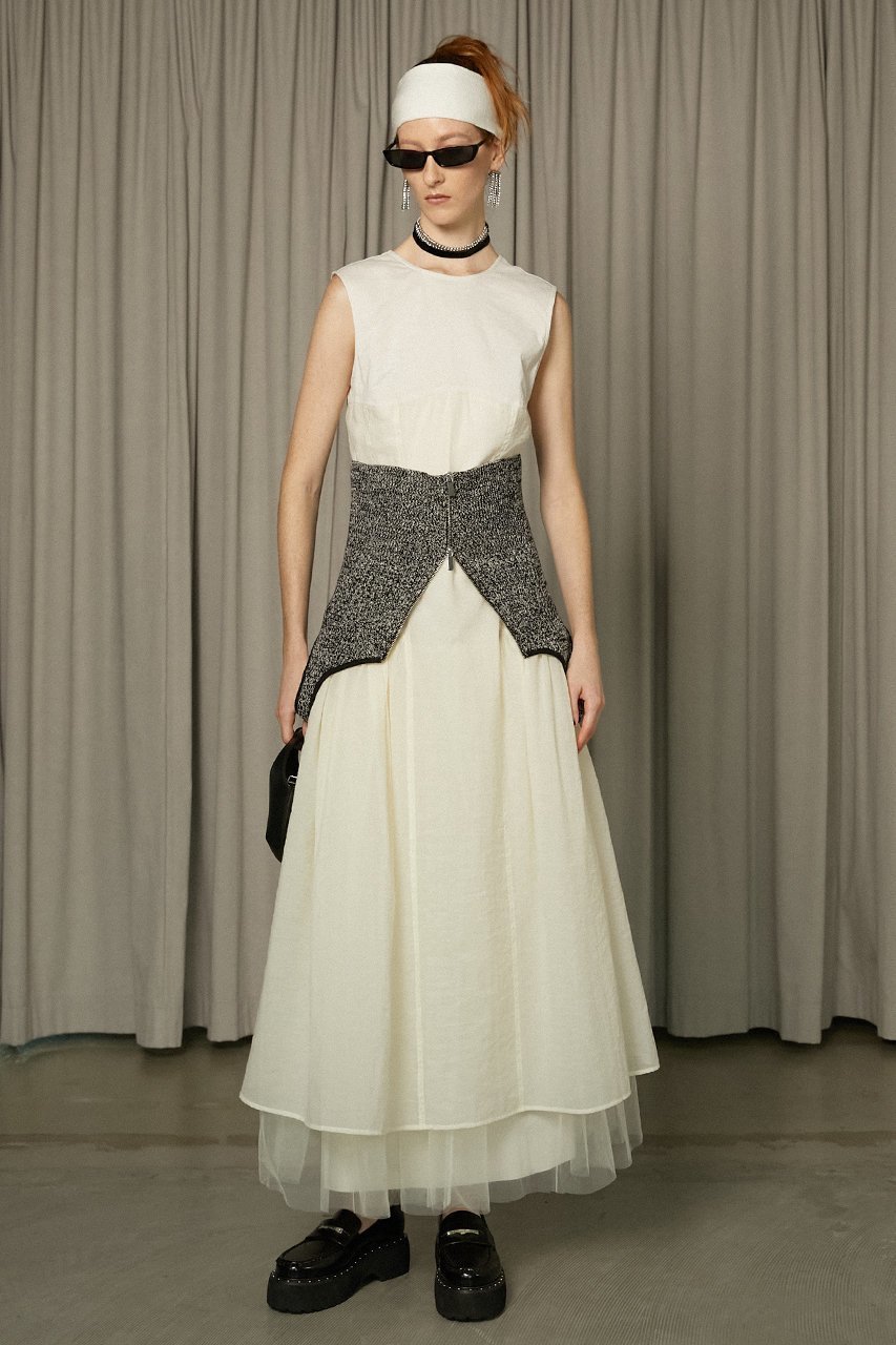 【プランク プロジェクト/PRANK PROJECT】のチュールレイヤードパネルドレス / Tulle layered panel dress 人気、トレンドファッション・服の通販 founy(ファニー) 　ファッション　Fashion　レディースファッション　Fashion for Women　ワンピース　Dresses　フォーマル・パーティードレス・結婚式用ドレス　Elegant & Casual Dresses　チュニック　Tunic Tops & Dresses　インナー　Innerwear　カッティング　Cutting Detail　シアー　Sheer, See-Through　シャーリング　Shirring, Ruched　ストレッチ　Stretch, Stretchy Fabric　スニーカー　Sneakers, Trainers　チュニック　Tunic, Long Top　チュール　Tulip, Tulip Motif　バランス　Balance, Style Balance　フラワー　Flower, Floral　フロント　Front, Front Design　モチーフ　Motif, Design Theme　リネン　Linen, Linen Fabric　レース　Lace, Lace Fabric　ロング　Long, Long-Length　エレガント 上品　Elegant　長袖　Long Sleeve, Full Sleeve　other-3|ID: prp329100004308249 ipo3291000000032887904