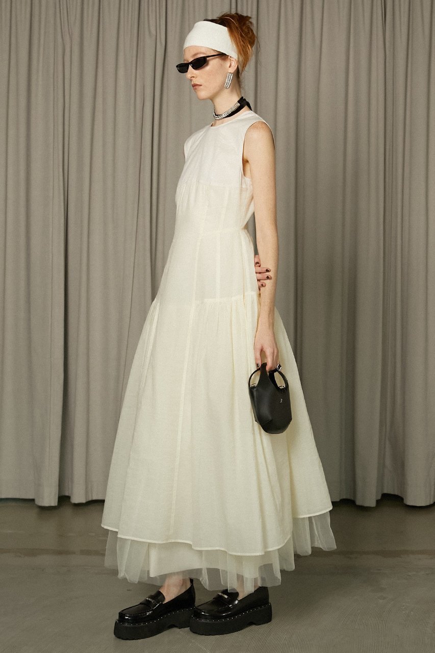 【プランク プロジェクト/PRANK PROJECT】のチュールレイヤードパネルドレス / Tulle layered panel dress 人気、トレンドファッション・服の通販 founy(ファニー) 　ファッション　Fashion　レディースファッション　Fashion for Women　ワンピース　Dresses　フォーマル・パーティードレス・結婚式用ドレス　Elegant & Casual Dresses　チュニック　Tunic Tops & Dresses　インナー　Innerwear　カッティング　Cutting Detail　シアー　Sheer, See-Through　シャーリング　Shirring, Ruched　ストレッチ　Stretch, Stretchy Fabric　スニーカー　Sneakers, Trainers　チュニック　Tunic, Long Top　チュール　Tulip, Tulip Motif　バランス　Balance, Style Balance　フラワー　Flower, Floral　フロント　Front, Front Design　モチーフ　Motif, Design Theme　リネン　Linen, Linen Fabric　レース　Lace, Lace Fabric　ロング　Long, Long-Length　エレガント 上品　Elegant　長袖　Long Sleeve, Full Sleeve　other-5|ID: prp329100004308249 ipo3291000000032887912