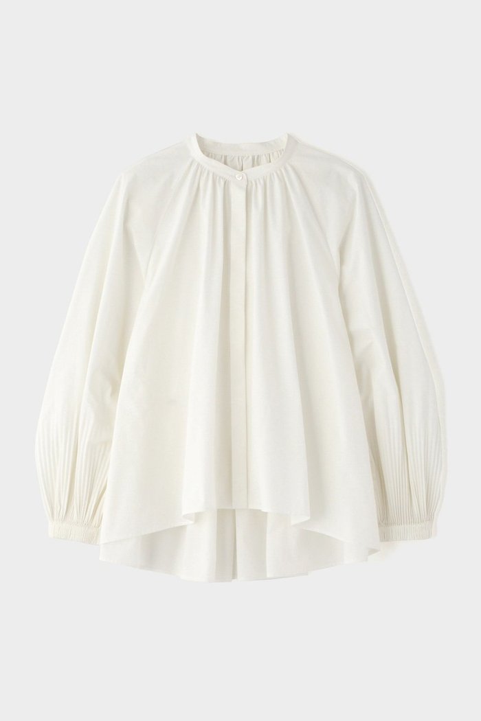 【ル フィル/LE PHIL】のSOLOTEXブロードノーカラーシャツ インテリア・キッズ・メンズ・レディースファッション・服の通販 founy(ファニー) https://founy.com/ ファッション Fashion レディースファッション Fashion for Women トップス・カットソー Cut & Sew Tops シャツ・ブラウス・オフィスカジュアル Elegant Blouses & Button-Ups ギャザー Gathered, Ruffled シンプル Simple, Minimal スリーブ Sleeve, Long Sleeve / Short Sleeve ブロード Broadcloth, Fine Cotton プリーツ Pleats, Pleated ロング Long, Long-Length エレガント 上品 Elegant |ID: prp329100004308251 ipo3291000000036397563