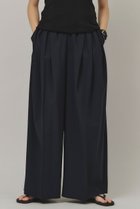 【カレンソロジー/Curensology】のウールブレンドタックパンツ ネイビー|ID: prp329100004309756 ipo3291000000032613576