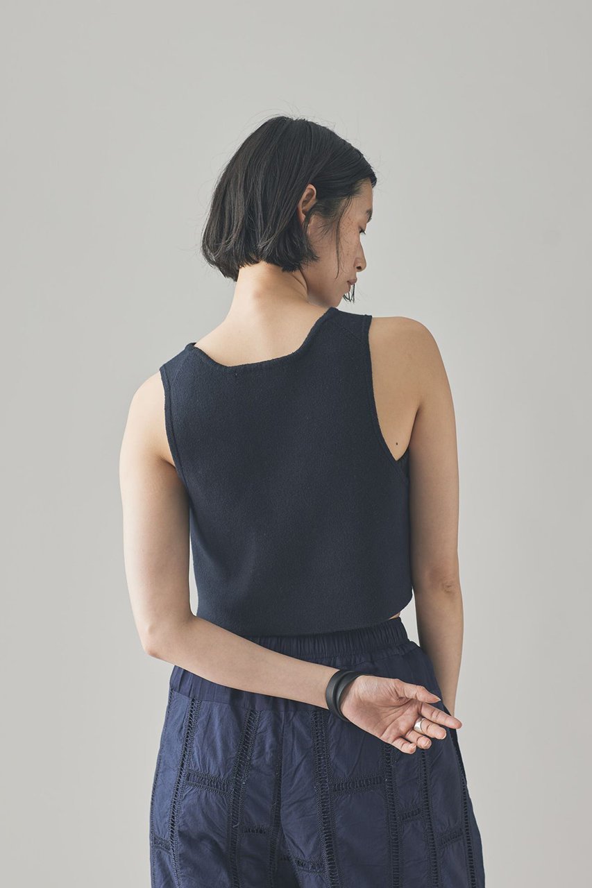 【カレンソロジー/Curensology】のコットンショートタンクニット 人気、トレンドファッション・服の通販 founy(ファニー) 　ファッション　Fashion　レディースファッション　Ladies' Fashion Online　トップス・カットソー　Tops/Tshirt　ニット　Knit Tops　プルオーバー　Pullover　クロップド　Cropped　コンパクト　Compact　タンク　Tank　トレンド　Trend　フィット　Fit　再入荷　Restock/Back In Stock/Re Arrival　夏　Summer　春　Spring　S/S・春夏　Ss・Spring/Summer　other-4|ID: prp329100004309760 ipo3291000000032613207
