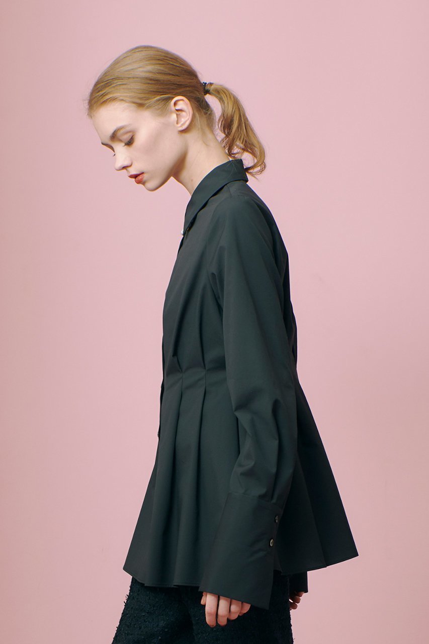 【アルアバイル/allureville】の【LOULOU WILLOUGHBY】タックシェイプシャツ 人気、トレンドファッション・服の通販 founy(ファニー) 　ファッション　Fashion　レディースファッション　WOMEN　トップス・カットソー　Tops/Tshirt　シャツ/ブラウス　Shirts/Blouses　カフス　Cuffs　シェイプ　Shape　シンプル　Simple　ジャケット　Jacket　スリーブ　Sleeve　チュニック　Tunic　フィット　Fit　フレア　Flare　ロング　Long　other-3|ID: prp329100004309770 ipo3291000000031367195