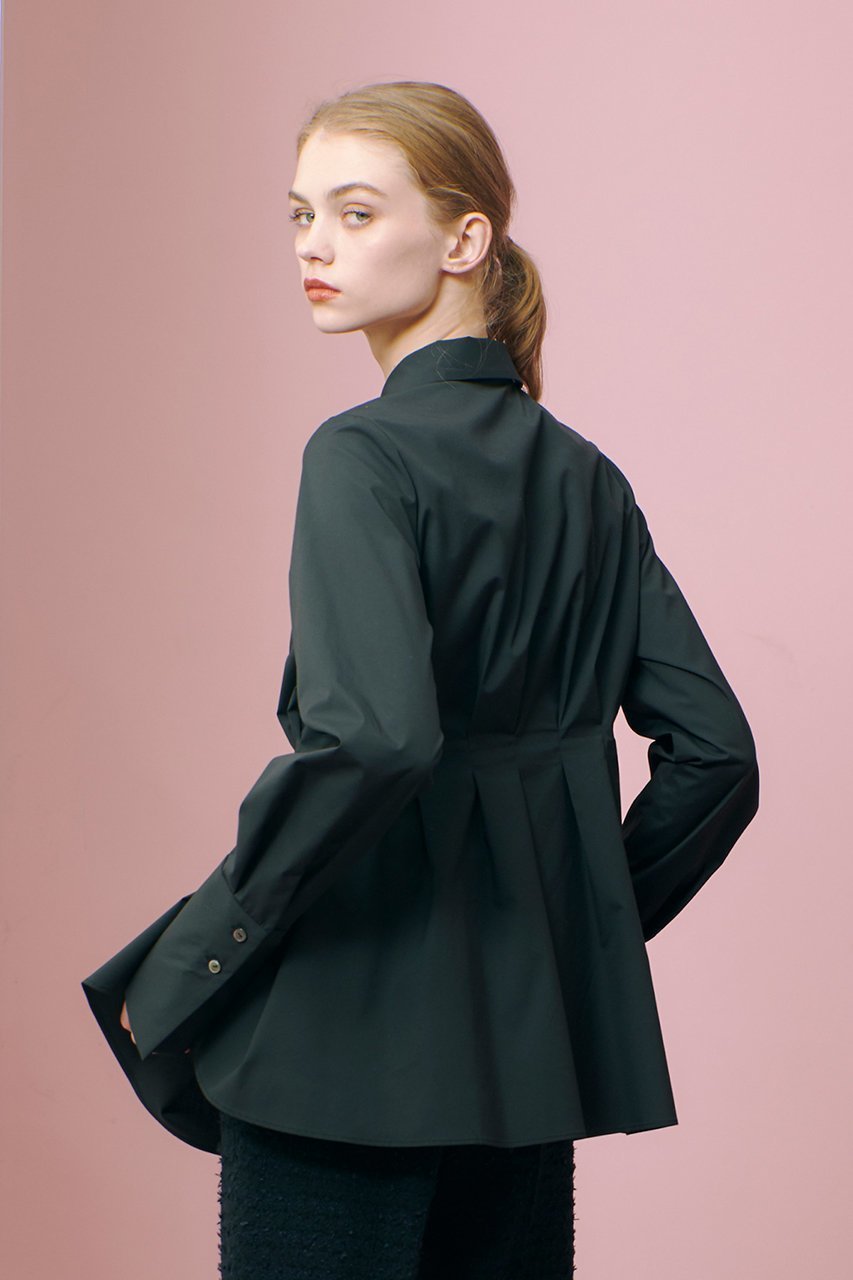 【アルアバイル/allureville】の【LOULOU WILLOUGHBY】タックシェイプシャツ 人気、トレンドファッション・服の通販 founy(ファニー) 　ファッション　Fashion　レディースファッション　WOMEN　トップス・カットソー　Tops/Tshirt　シャツ/ブラウス　Shirts/Blouses　カフス　Cuffs　シェイプ　Shape　シンプル　Simple　ジャケット　Jacket　スリーブ　Sleeve　チュニック　Tunic　フィット　Fit　フレア　Flare　ロング　Long　other-4|ID: prp329100004309770 ipo3291000000031367196