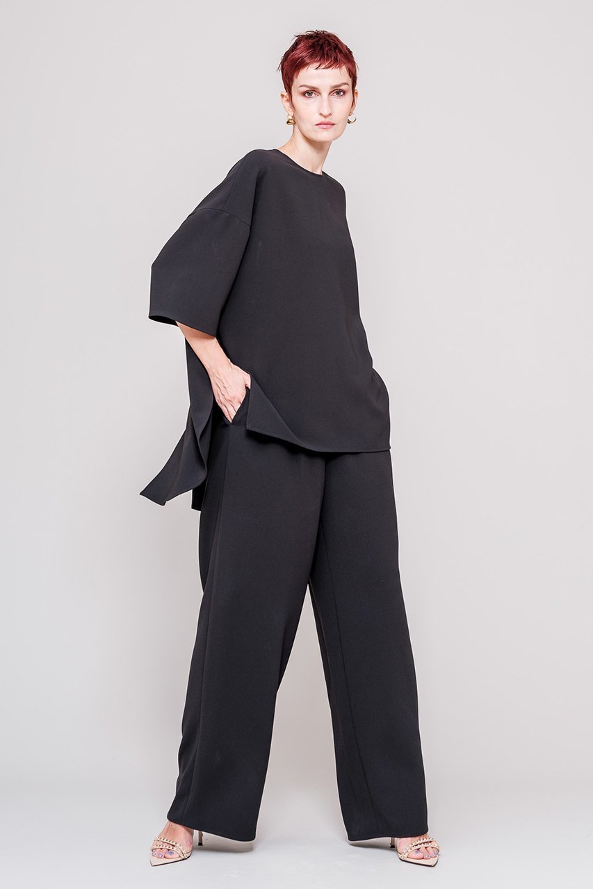 【ドメル/DOMELLE】のバック ラウンド ヘム ブラウス 人気、トレンドファッション・服の通販 founy(ファニー) ファッション Fashion レディースファッション Fashion for Women トップス・カットソー Cut & Sew Tops シャツ・ブラウス・オフィスカジュアル Elegant Blouses & Button-Ups バッグ Bags インナー Innerwear カッティング Cutting Detail ショート Short, Short Length シンプル Simple, Minimal ジャケット Jacket, Outerwear スリーブ Sleeve, Long Sleeve / Short Sleeve ドレープ Drape, Draping Fabric ラウンド Round, Round Neck 定番 Standard, Basic Item other-6|ID: prp329100004311593 ipo3291000000032880380