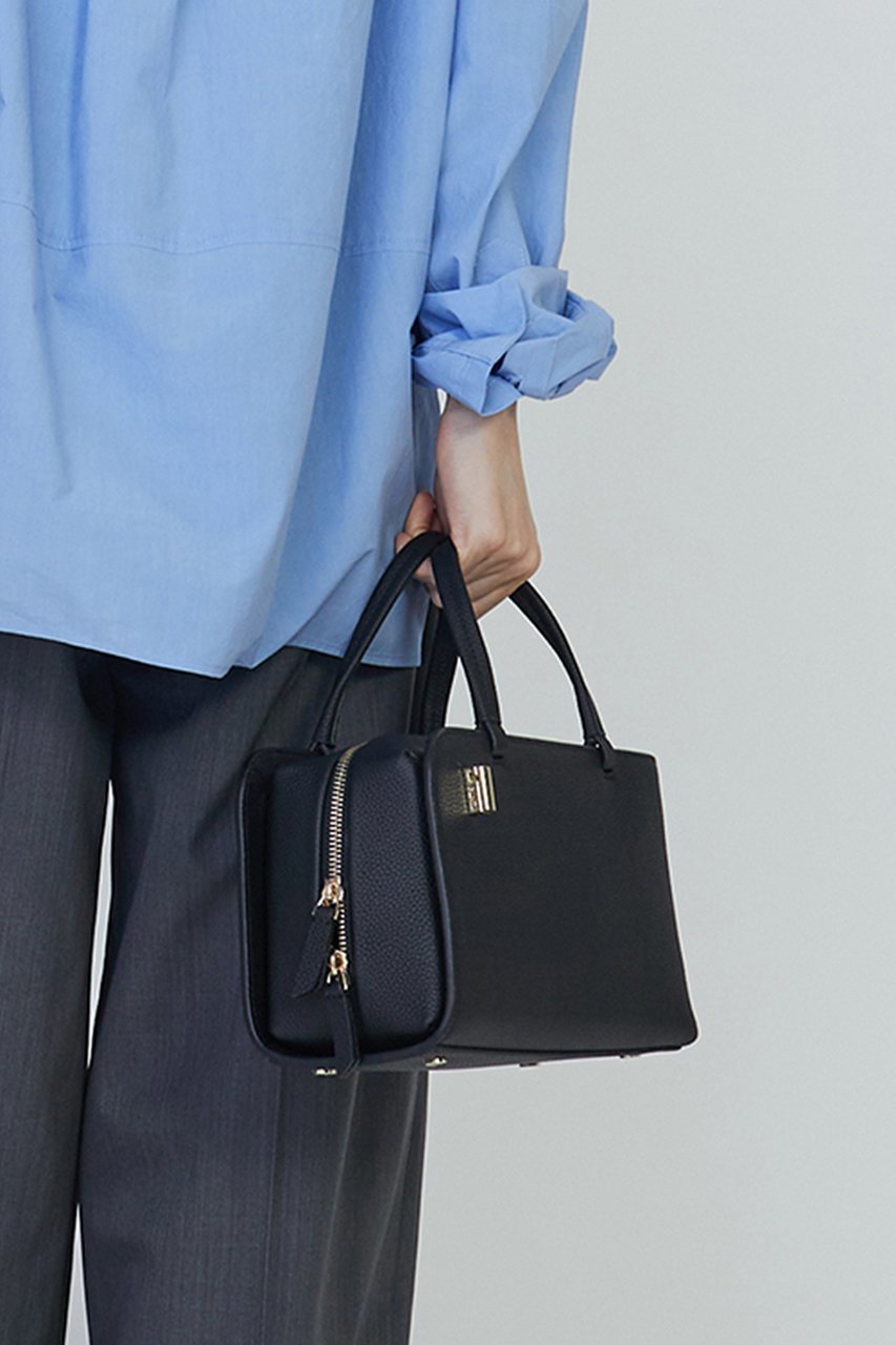 【プルミエ アロンディスモン/1er Arrondissement】の【PUNTI】MATURE 2WAYハンドバッグ 人気、トレンドファッション・服の通販 founy(ファニー) 　ファッション　Fashion　レディースファッション　Fashion for Women　バッグ　Bags　イタリア　Italy　シンプル　Simple, Minimal　フォルム　Silhouette, Form　フォーマル　Formal, Dressy　エレガント 上品　Elegant　定番　Standard, Basic Item　 other-1|ID: prp329100004311635 ipo3291000000032779535