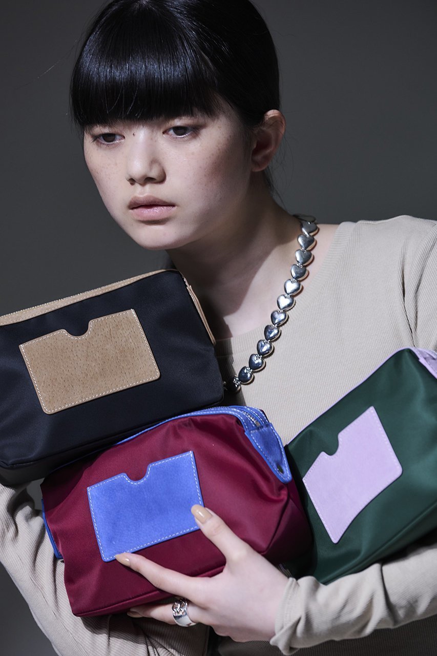 【エジュー/ajew】のsuede cosme pouch 人気、トレンドファッション・服の通販 founy(ファニー) 　ファッション　Fashion　レディースファッション　Fashion for Women　ポーチ&ミニバッグ　Pouches & Mini Bags　おすすめ　Recommended / Our Picks　カメラ　Camera Accessories　ギフト プレゼント　Gift / Present　トラベル　Travel, Travel Gear　ドッキング　Docking, Mixed Material　フロント　Front, Front Design　ベビー　Baby, Babywear　ポケット　Pocket, Pocket Detail　ポーチ　Pouch, Small Case　other-6|ID: prp329100004314538 ipo3291000000032816749