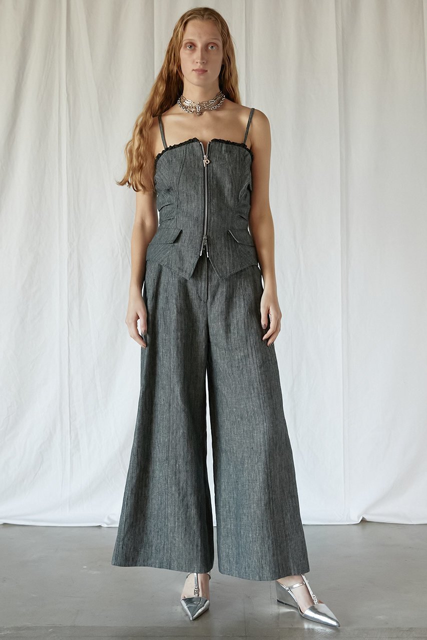【プランク プロジェクト/PRANK PROJECT】のラッフルレイヤードビスチェ / Ruffled Layered Bustier 人気、トレンドファッション・服の通販 founy(ファニー) 　ファッション　Fashion　レディースファッション　Fashion for Women　トップス・カットソー　Cut & Sew Tops　キャミソール&ノースリーブ　Camisoles & Sleeveless Tops　シャツ・ブラウス・オフィスカジュアル　Elegant Blouses & Button-Ups　ビスチェ　Bustiers & Corset Tops / Layered Bustier Style　クラシカル　Classical, Vintage-Inspired　ジップ　Zip, Zipper　ジャケット　Jacket, Outerwear　ストライプ　Stripe, Striped Pattern　タフタ　Taffeta, Structured Fabric　トレンド　Trend, Trending Now　ノースリーブ　Sleeveless, No-Sleeve　ビスチェ　Bustier, Corset Top　フィット　Fit, Slim Fit　フロント　Front, Front Design　ラッフル　Ruffle, Frill　ラップ　Wrap, Wrap Design　ランダム　Random, Irregular　エレガント 上品　Elegant　other-8|ID: prp329100004316388 ipo3291000000032879162