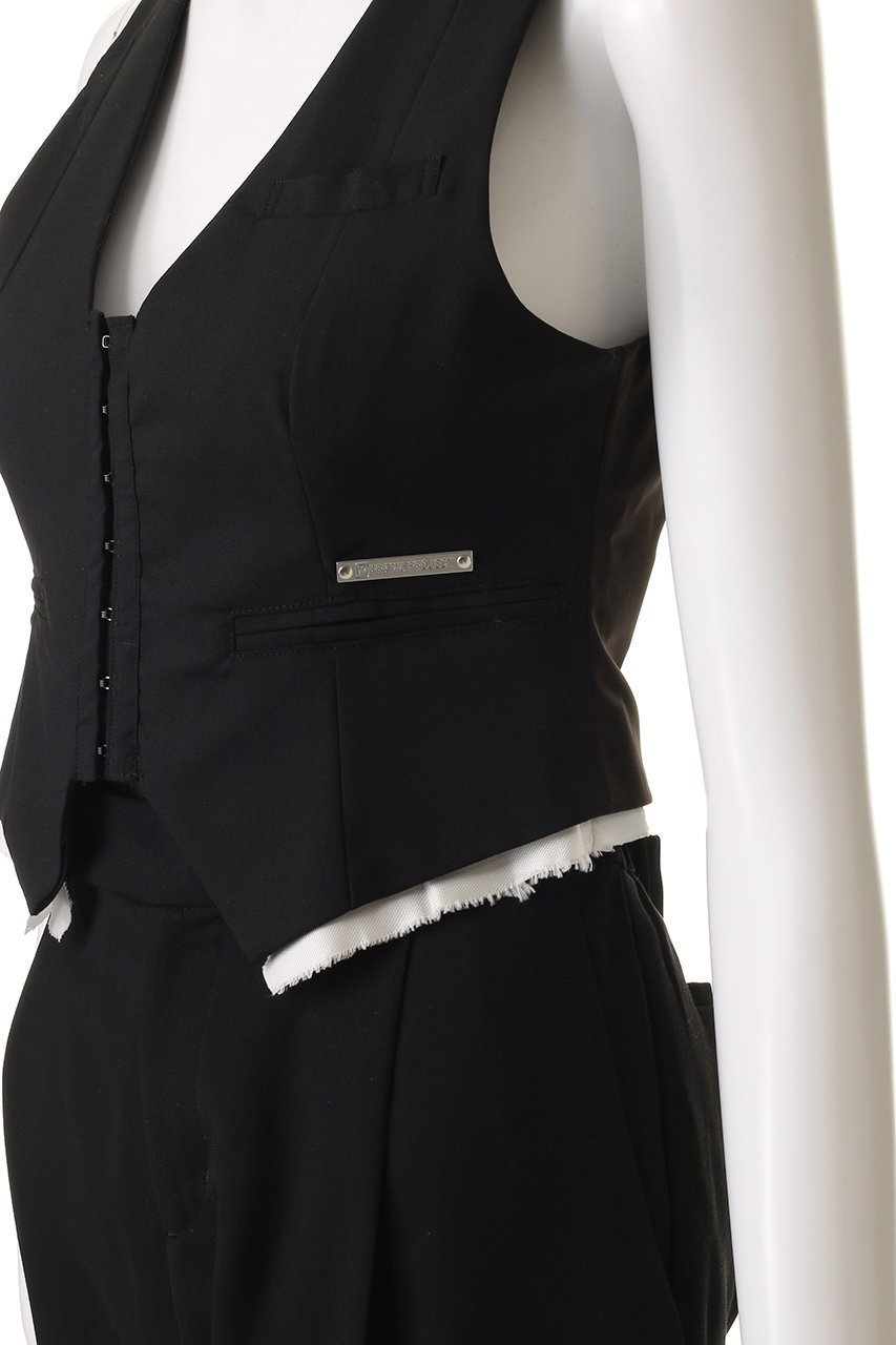 【プランク プロジェクト/PRANK PROJECT】のスーチングタイニーベスト / Suiting Tiny Vest 人気、トレンドファッション・服の通販 founy(ファニー) 　ファッション　Fashion　レディースファッション　Fashion for Women　アウター　Coat / Outerwear Collection　レディースジャケット・軽アウター　Jackets　おすすめ　Recommended / Our Picks　インナー　Innerwear　コンパクト　Compact, Small Size　サテン　Satin, Glossy Fabric　ジャケット　Jacket, Outerwear　セットアップ　Set-Up, Coordinated Outfit　ノースリーブ　Sleeveless, No-Sleeve　フロント　Front, Front Design　ベスト　Vest, Waistcoat　エレガント 上品　Elegant　夏　Summer　other-5|ID: prp329100004316390 ipo3291000000032925316