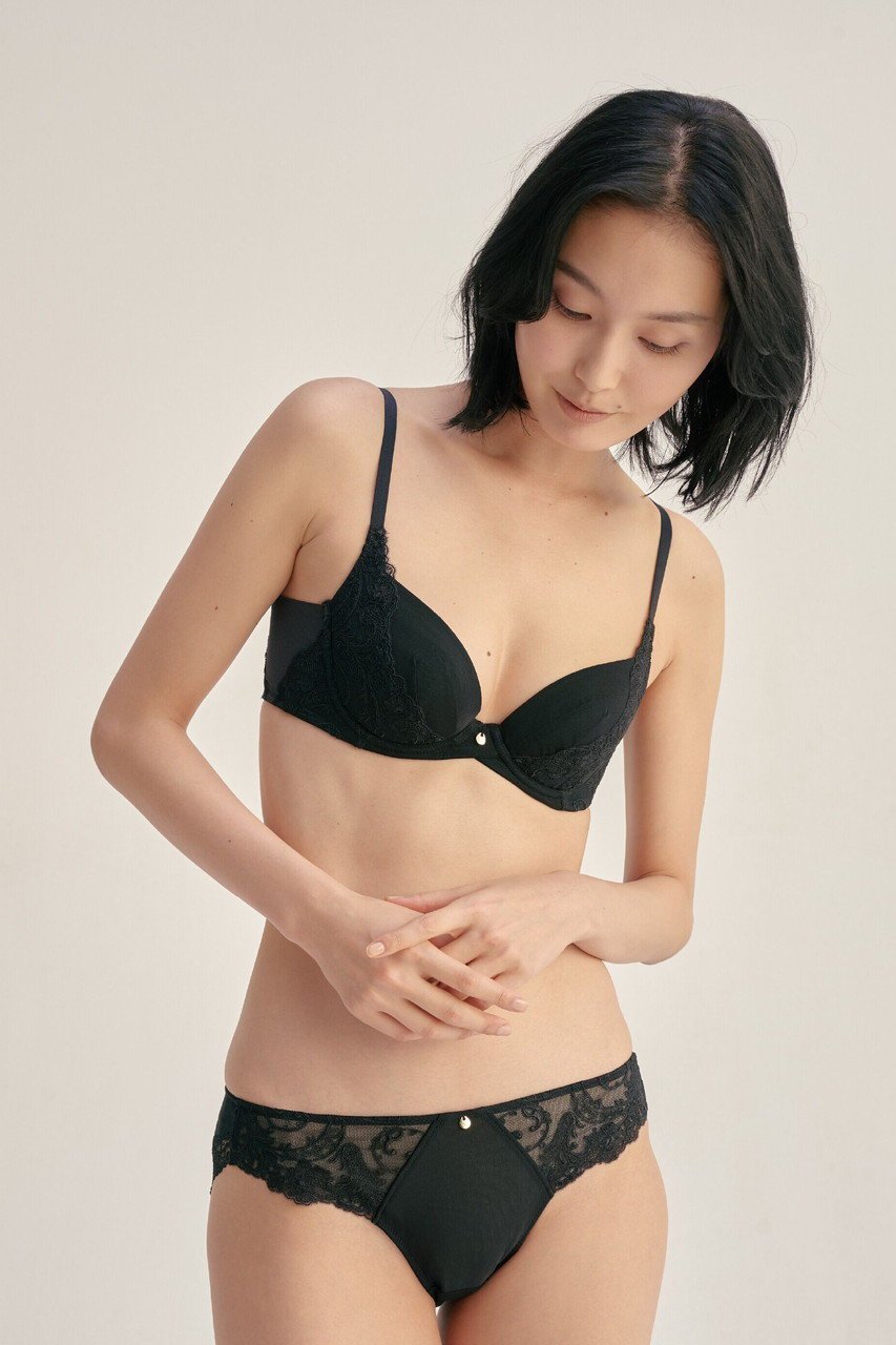 【ユエ/Yue】の(G65～)ニットをきれいに着こなせる 3/4カップブラ 人気、トレンドファッション・服の通販 founy(ファニー) 　ファッション　Fashion　レディースファッション　Fashion for Women　下着・ランジェリー　Lingerie & Intimates　ブラジャー・ランジェリーブラ　Bras / Lingerie Bras　ブラジャー　Bra, Lingerie　ランジェリー　Lingerie, Intimate Wear　レース　Lace, Lace Fabric　other-7|ID: prp329100004316439 ipo3291000000036096441