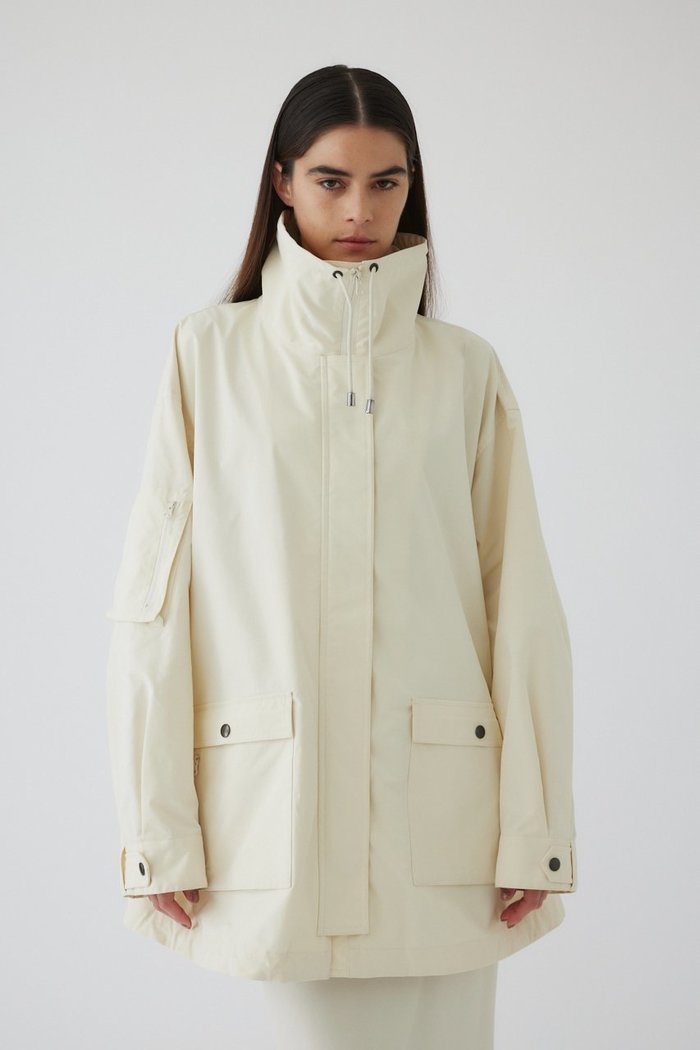 【リムアーク/RIM.ARK】のField CT/コート インテリア・キッズ・メンズ・レディースファッション・服の通販 founy(ファニー) https://founy.com/ ファッション Fashion レディースファッション Fashion for Women アウター Coat / Outerwear Collection コート・ロングコート・ピーコート Long Coats, Peacoats & More アウトドア Outdoor Clothing ドローコード Drawcord, Drawstring Cord バルーン Balloon, Balloon Silhouette ロング Long, Long-Length 防寒 Cold Protection, Winter-Ready |ID: prp329100004320288 ipo3291000000036758229