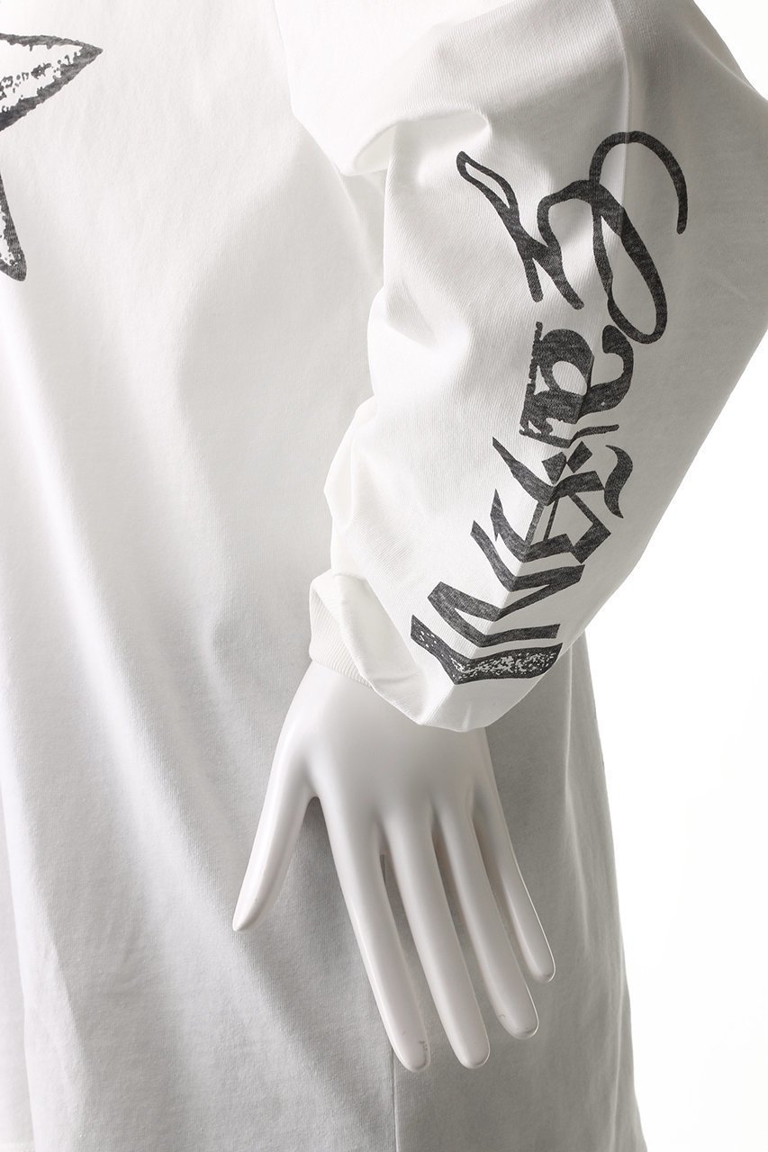【ガニー/GANNI】のFuture Heavy Jersey Moon ロングスリーブTシャツ 人気、トレンドファッション・服の通販 founy(ファニー) 　ファッション　Fashion　レディースファッション　Fashion for Women　トップス・カットソー　Cut & Sew Tops　シャツ・ブラウス・オフィスカジュアル　Elegant Blouses & Button-Ups　ロングTシャツ・Tシャツ　Longline T-Shirts & Tees　カットソー・ベーシックTシャツ　Cut-and-Sewn Tops / Stretch Tees & Basics　カーゴパンツ　Cargo Pants, Utility Pants　スリーブ　Sleeve, Long Sleeve / Short Sleeve　デニム　Denim, Jeans Material　フォルム　Silhouette, Form　プリーツ　Pleats, Pleated　モチーフ　Motif, Design Theme　ロング　Long, Long-Length　other-6|ID: prp329100004320310 ipo3291000000032811500