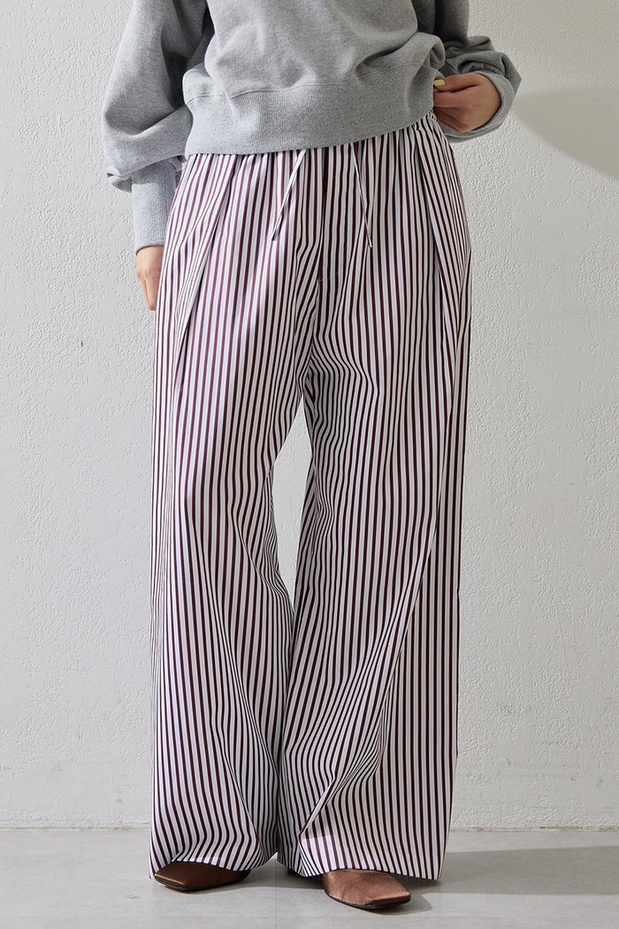 【ウィムガゼット/Whim Gazette】のストライプパンツ インテリア・キッズ・メンズ・レディースファッション・服の通販 founy(ファウニー) https://founy.com/ ファッション Fashion レディースファッション Fashion for Women パンツ Pants & Trousers なめらか Smooth, Silky Texture サテン Satin, Glossy Fabric ストライプ Stripe, Striped Pattern リラックス Relax, Relaxed Fit ルーズ Loose, Oversized ワイド Wide, Wide Fit エレガント 上品 Elegant |ID: prp329100004320366 ipo3291000000037237298