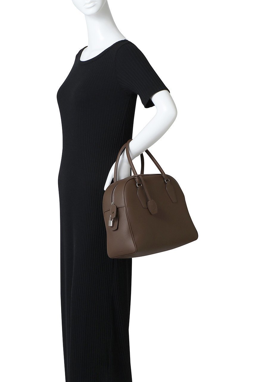 【ザ ロウ/THE ROW】のINDIA 12.00 人気、トレンドファッション・服の通販 founy(ファニー) 　ファッション　Fashion　レディースファッション　Ladies' Fashion Online　2025年　2025　2025-2026秋冬・A/W　2025–2026 Fall/Winter Fashion A/W　ハンドバッグ　Handbag　フォルム　Form　ポケット　Pocket　リュクス　Luxe　A/W・秋冬　Aw・Autumn/Winter・Fw・Fall-Winter　other-2|ID: prp329100004321956 ipo3291000000032694610