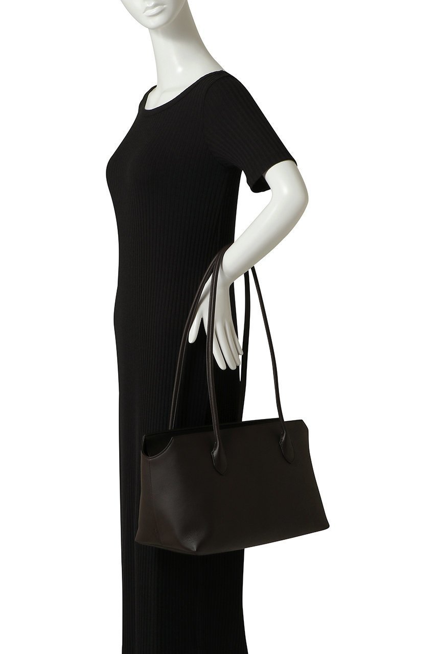 【ザ ロウ/THE ROW】のTERRASSE 人気、トレンドファッション・服の通販 founy(ファニー) 　ファッション　Fashion　レディースファッション　Fashion for Women　バッグ　Bags　クラシック　Classic, Timeless Style　シンプル　Simple, Minimal　スクエア　Square, Square Shape　フォルム　Silhouette, Form　定番　Standard, Basic Item　other-2|ID: prp329100004321957 ipo3291000000036901709