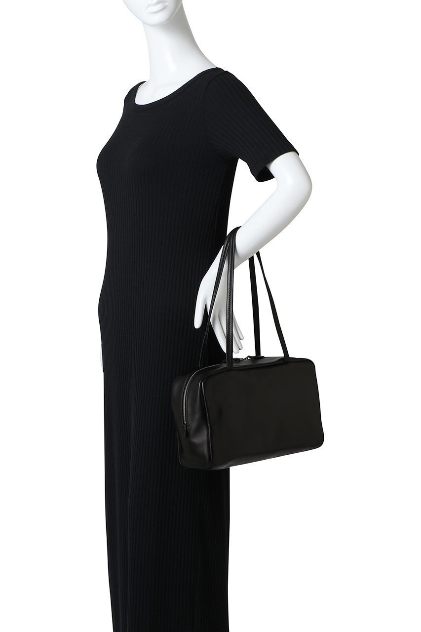【ザ ロウ/THE ROW】のASTRA BOWLING 人気、トレンドファッション・服の通販 founy(ファニー) 　ファッション　Fashion　レディースファッション　Fashion for Women　バッグ　Bags　なめらか　Smooth, Silky Texture　フォルム　Silhouette, Form　ポケット　Pocket, Pocket Detail　新作・新入荷　New Arrivals / New In　other-2|ID: prp329100004323549 ipo3291000000034176298