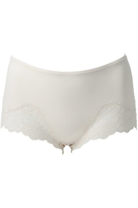 【ユエ/Yue】のショーツ 人気、トレンドファッション・服の通販 founy(ファニー) ファッション Fashion レディースファッション Fashion for Women 下着・ランジェリー Lingerie & Intimates ショーツ・ランジェリー用ボトムス Panties / Briefs / Lingerie Bottoms カッティング Cutting Detail キュプラ Cupro, Eco Fabric コレクション Collection, Seasonal Line ショーツ Shorts, Short Pants シンプル Simple, Minimal なめらか Smooth, Silky Texture フィット Fit, Slim Fit フォルム Silhouette, Form ベーシック Basic, Essential モダン Modern, Contemporary ランジェリー Lingerie, Intimate Wear レース Lace, Lace Fabric おすすめ Recommended / Our Picks エレガント 上品 Elegant |ID:prp329100004323581