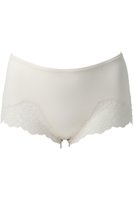 【ユエ/Yue】のショーツ 人気、トレンドファッション・服の通販 founy(ファニー) ファッション Fashion レディースファッション Fashion for Women 下着・ランジェリー Lingerie & Intimates ショーツ・ランジェリー用ボトムス Panties / Briefs / Lingerie Bottoms カッティング Cutting Detail キュプラ Cupro, Eco Fabric コレクション Collection, Seasonal Line ショーツ Shorts, Short Pants シンプル Simple, Minimal なめらか Smooth, Silky Texture フィット Fit, Slim Fit フォルム Silhouette, Form ベーシック Basic, Essential モダン Modern, Contemporary ランジェリー Lingerie, Intimate Wear レース Lace, Lace Fabric おすすめ Recommended / Our Picks エレガント 上品 Elegant |ID:prp329100004323581