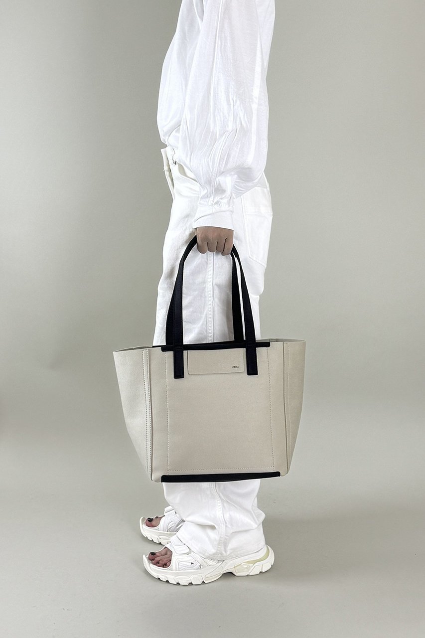 【ザッツ/zattu】のALCOTT マイクロスエードトートバッグ 人気、トレンドファッション・服の通販 founy(ファニー) 　ファッション　Fashion　レディースファッション　Fashion for Women　バッグ　Bags　ユニセックス　Unisex, Genderless　ポケット　Pocket, Pocket Detail　エレガント 上品　Elegant　軽量　Lightweight, Ultra Light　other-2|ID: prp329100004324801 ipo3291000000032787491