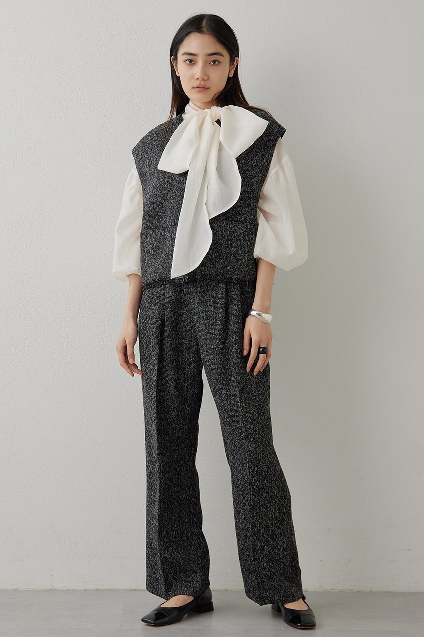 【ウィムガゼット/Whim Gazette】の【THE PAUSE】ツイードショートジレ 人気、トレンドファッション・服の通販 founy(ファニー) 　ファッション　Fashion　レディースファッション　Fashion for Women　アウター　Coat / Outerwear Collection　レディースジャケット・軽アウター　Jackets　おすすめ　Recommended / Our Picks　ショート　Short, Short Length　シルバー　Silver, Metallic Silver　ジャケット　Jacket, Outerwear　スリーブ　Sleeve, Long Sleeve / Short Sleeve　セットアップ　Set-Up, Coordinated Outfit　セレモニー　Ceremony　ツイード　Twill, Twill Weave　フリンジ　Fringe, Tassel　フレンチ　French, French Style　ベスト　Vest, Waistcoat　エレガント 上品　Elegant　other-4|ID: prp329100004326330 ipo3291000000032921985