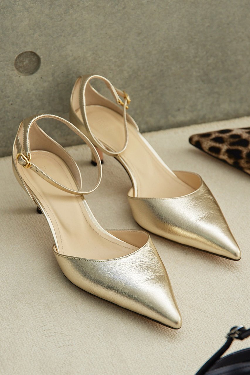 【ウィムガゼット/Whim Gazette】の【Hoaw.】ポインテッドパンプス インテリア・キッズ・メンズ・レディースファッション・服の通販 founy(ファニー) ファッション Fashion レディースファッション Fashion for Women アクセサリー Fashion Accessories エレガント 上品 Elegant シューズ Shoes, Footwear ストラップパンプス Strap Pumps, Strappy Heels なめらか Smooth, Silky Texture ラップ Wrap, Wrap Design シャンパンゴールド|ID: prp329100004326335 ipo3291000000036106392