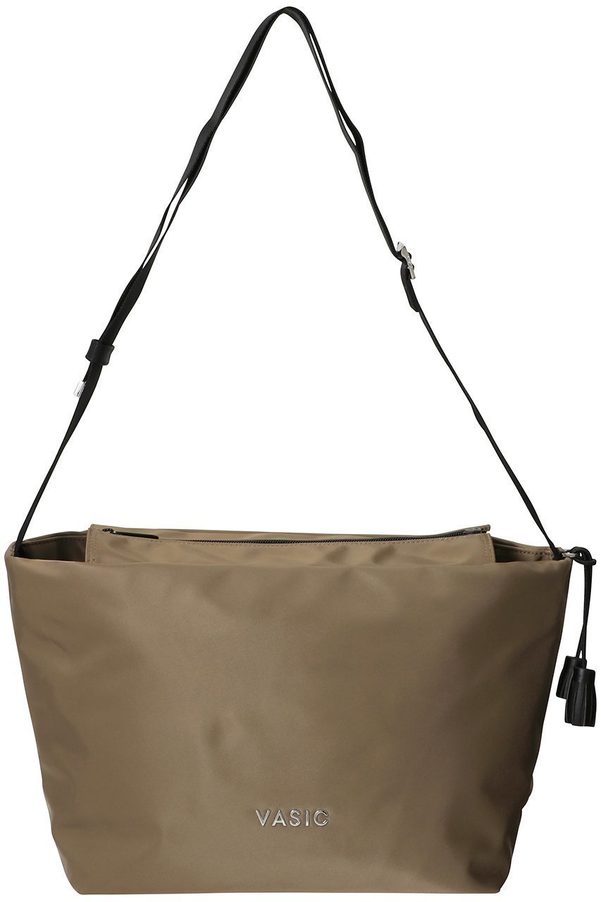 【ヴァジック/VASIC】のDay To Bucket Mini ナイロンショルダーバッグ インテリア・キッズ・メンズ・レディースファッション・服の通販 founy(ファニー) 　ファッション　Fashion　レディースファッション　Fashion for Women　バッグ　Bags　ユニセックス　Unisex, Genderless　定番　Standard, Basic Item　旅行　Travel　シャンパーニュ|ID: prp329100004327294 ipo3291000000032787161