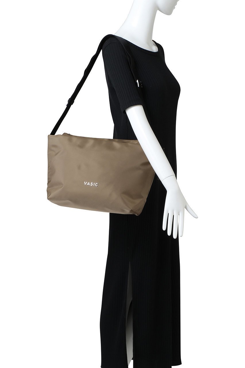 【ヴァジック/VASIC】のDay To Bucket Mini ナイロンショルダーバッグ 人気、トレンドファッション・服の通販 founy(ファニー) 　ファッション　Fashion　レディースファッション　Fashion for Women　バッグ　Bags　ユニセックス　Unisex, Genderless　定番　Standard, Basic Item　旅行　Travel　other-2|ID: prp329100004327294 ipo3291000000032787164