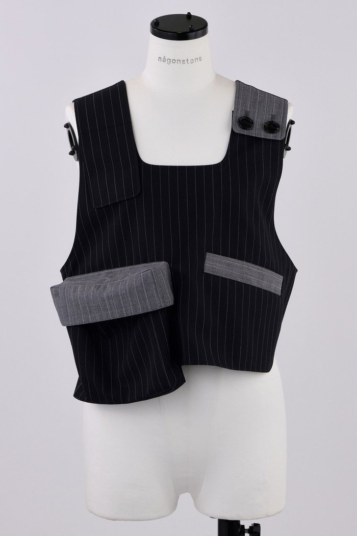 【ナゴンスタンス/nagonstans】のギャバストライプ Bib Vest/ベスト インテリア・キッズ・メンズ・レディースファッション・服の通販 founy(ファニー) https://founy.com/ ファッション Fashion レディースファッション WOMEN アウター Coat Outerwear ジャケット Jackets ジャケット Jacket ドレス Dress ベスト Vest ポケット Pocket |ID: prp329100004335066 ipo3291000000030113935