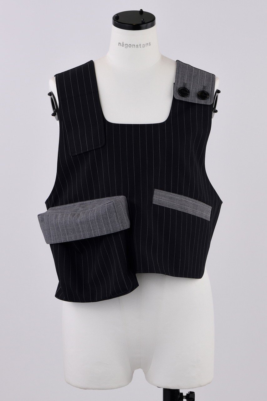 【ナゴンスタンス/nagonstans】の【1/15 12:00販売開始】ギャバストライプ Bib Vest/ベスト インテリア・キッズ・メンズ・レディースファッション・服の通販 founy(ファニー) 　ファッション　Fashion　レディースファッション　WOMEN　アウター　Coat Outerwear　ジャケット　Jackets　2025年　2025　2025春夏・S/S　Ss,Spring/Summer,2025　ジャケット　Jacket　ドレス　Dress　ベスト　Vest　ポケット　Pocket　夏　Summer　春　Spring　S/S・春夏　Ss・Spring/Summer　Space|ID: prp329100004335066 ipo3291000000030113936