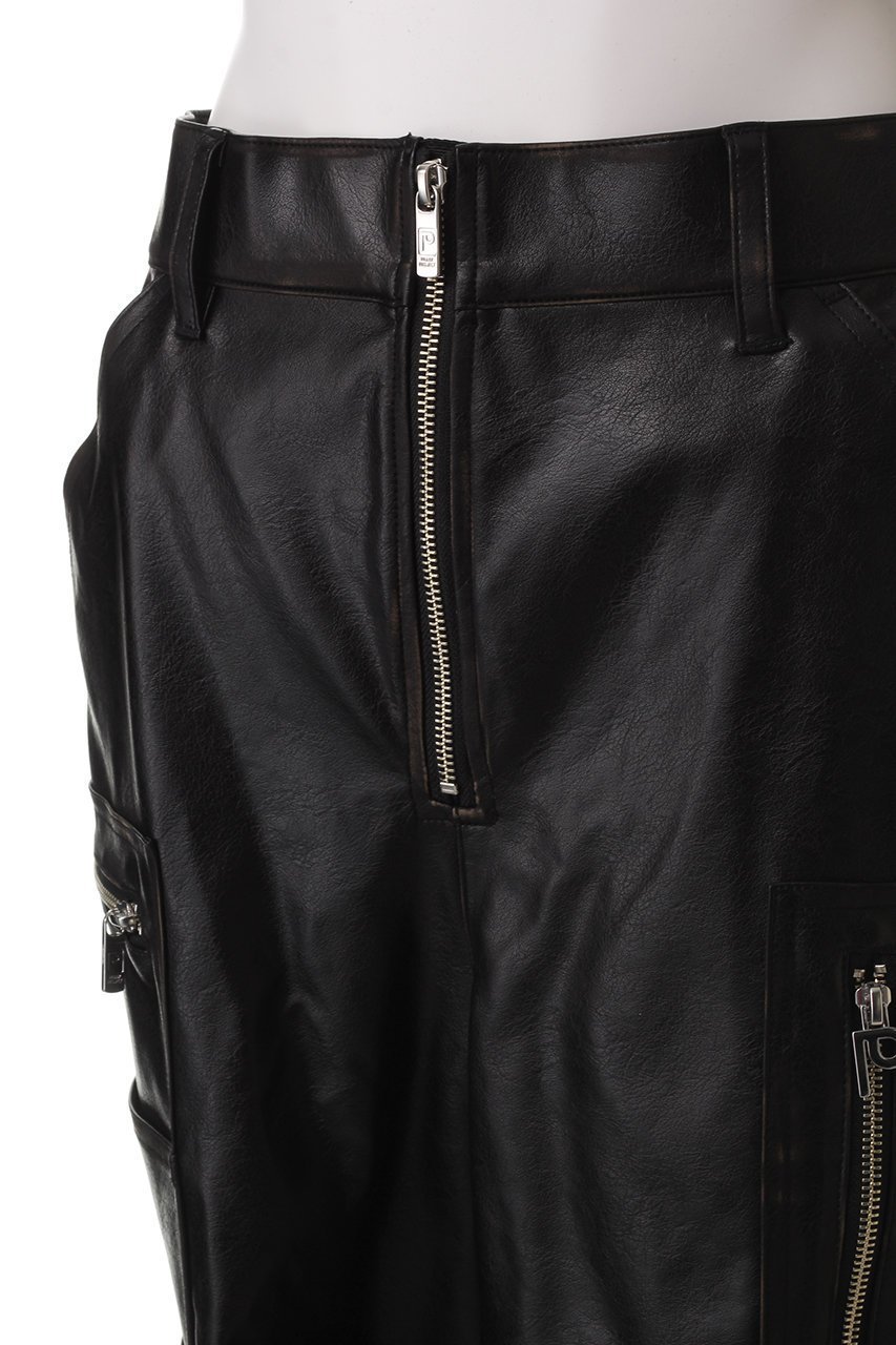 【プランク プロジェクト/PRANK PROJECT】のレザーカーゴショーツ / Leather Cargo Shorts 人気、トレンドファッション・服の通販 founy(ファニー) 　ファッション　Fashion　レディースファッション　Fashion for Women　パンツ　Pants & Trousers　ショートパンツ・ハーフパンツ　High-Waisted & Relaxed Shorts　ショート　Short, Short Length　ジップ　Zip, Zipper　ソックス　Socks, Hosiery　メタル　Metal, Metal Parts　リアル　Real, Realistic　リラックス　Relax, Relaxed Fit　ロング　Long, Long-Length　other-5|ID: prp329100004335072 ipo3291000000032908179