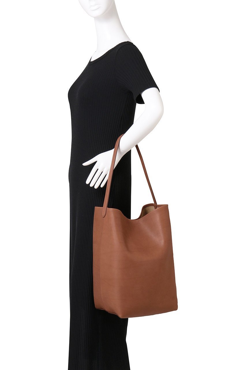 【ザ ロウ/THE ROW】のLARGE N/S PARK TOTE (SADDLE LEATHER) 人気、トレンドファッション・服の通販 founy(ファニー) 　ファッション　Fashion　レディースファッション　Fashion for Women　バッグ　Bags　トレンド　Trend, Trending Now　定番　Standard, Basic Item　other-2|ID: prp329100004335120 ipo3291000000032785963