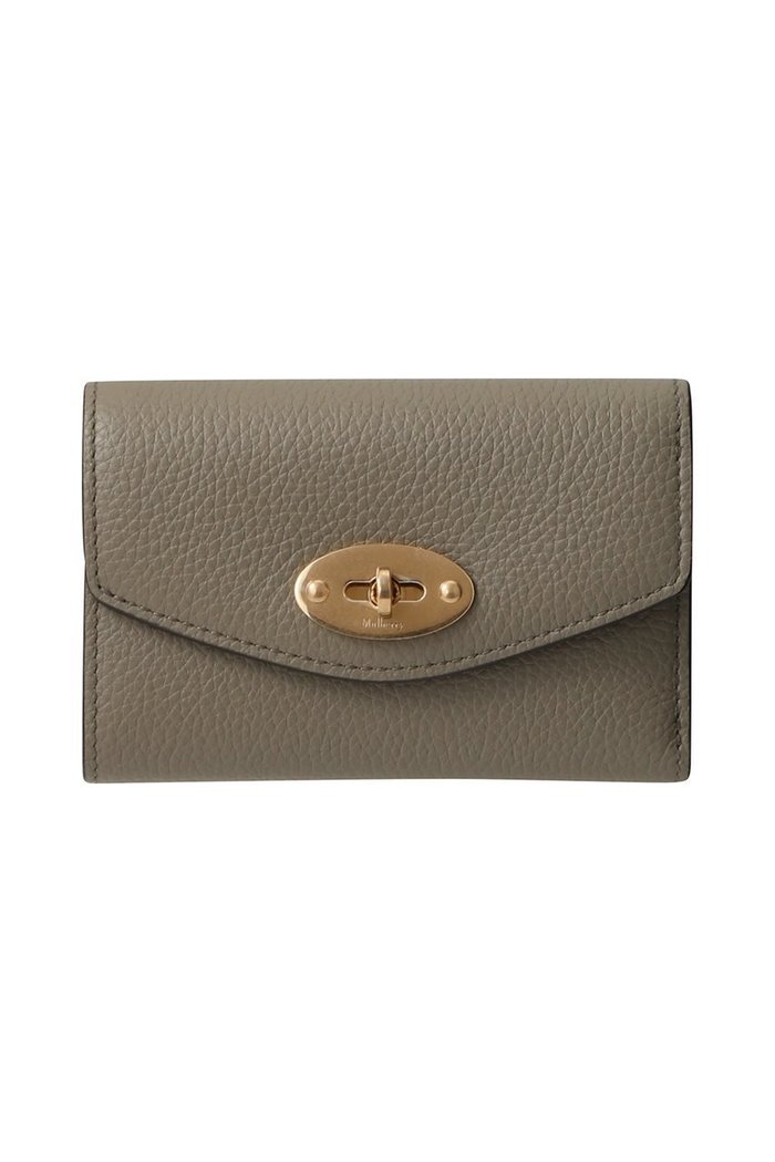 【マルベリー/Mulberry】のDARLEY FOLDED MULTI-CARD WALLET(SMALL CLASSIC GRAIN) インテリア・キッズ・メンズ・レディースファッション・服の通販 founy(ファニー) https://founy.com/ ファッション Fashion レディースファッション WOMEN 財布 Wallets 2025年 2025 2025春夏・S/S Ss,Spring/Summer,2025 コンパクト Compact スタイリッシュ Stylish ポケット Pocket エレガント 上品 Elegant 夏 Summer 春 Spring S/S・春夏 Ss・Spring/Summer 財布 Wallet |ID: prp329100004336118 ipo3291000000030125554