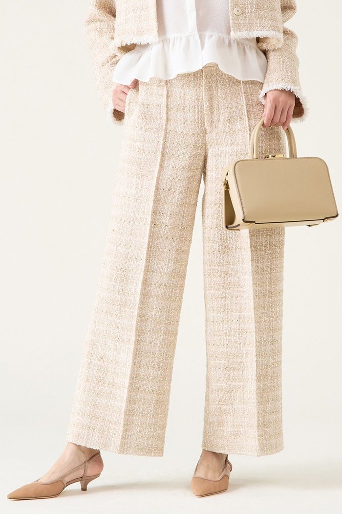 【マルティニーク/martinique】のGIOLICAツイードパンツ(セットアップ可) インテリア・キッズ・メンズ・レディースファッション・服の通販 founy(ファニー) https://founy.com/ ファッション Fashion レディースファッション Fashion for Women セットアップ Matching Sets レディースパンツ・ボトムス Pants & Trousers / Bottoms パンツ Pants & Trousers イタリア Italy サマー Summer, Summer Style セットアップ Set-Up, Coordinated Outfit センター Center, Center Line ツイード／ツィード Choker, Choker Necklace ツイード Twill, Twill Weave リラックス Relax, Relaxed Fit 春 Spring |ID: prp329100004337454 ipo3291000000035042379