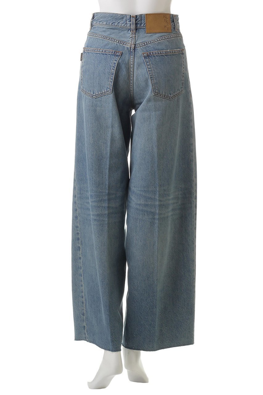 【マルティニーク/martinique】の【HAIKURE】BETHANY ASIAN FITデニム 人気、トレンドファッション・服の通販 founy(ファニー) 　ファッション　Fashion　レディースファッション　Fashion for Women　パンツ　Pants & Trousers　デニムパンツ・ジーンズ・美脚デニム　Denim Jeans & Pants　イタリア　Italy　センター　Center, Center Line　デニム　Denim, Jeans Material　トレンド　Trend, Trending Now　ワイド　Wide, Wide Fit　再入荷　Restock / Back in Stock　other-4|ID: prp329100004337457 ipo3291000000032942978